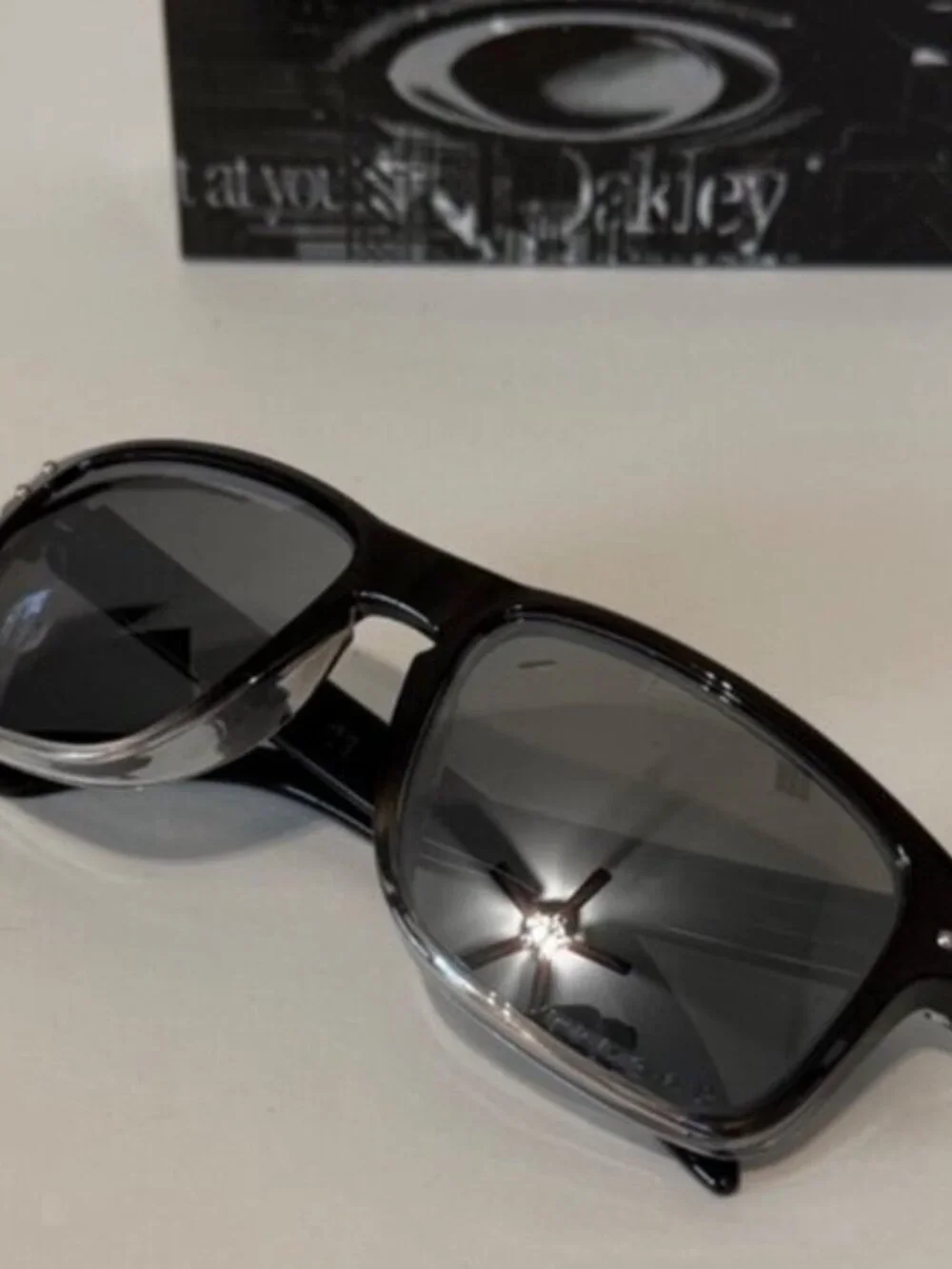 Oakley Holbrook Two Tone Polished Dark Ink Fade 9102 POLARIZED Silver - Picture 2 of 8